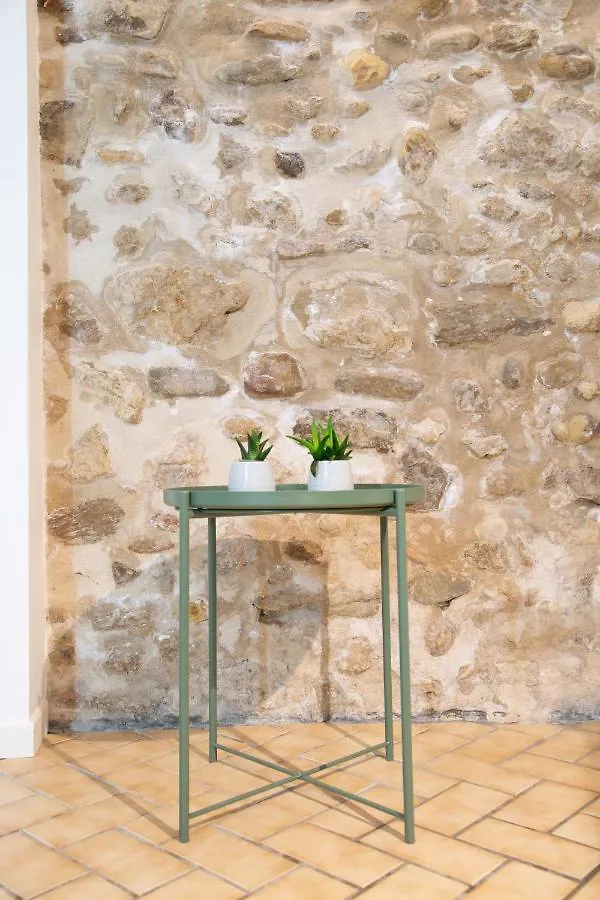 Petit Studio Secret - Coeur De Provence - 4 Personnes Volx 0*,  France